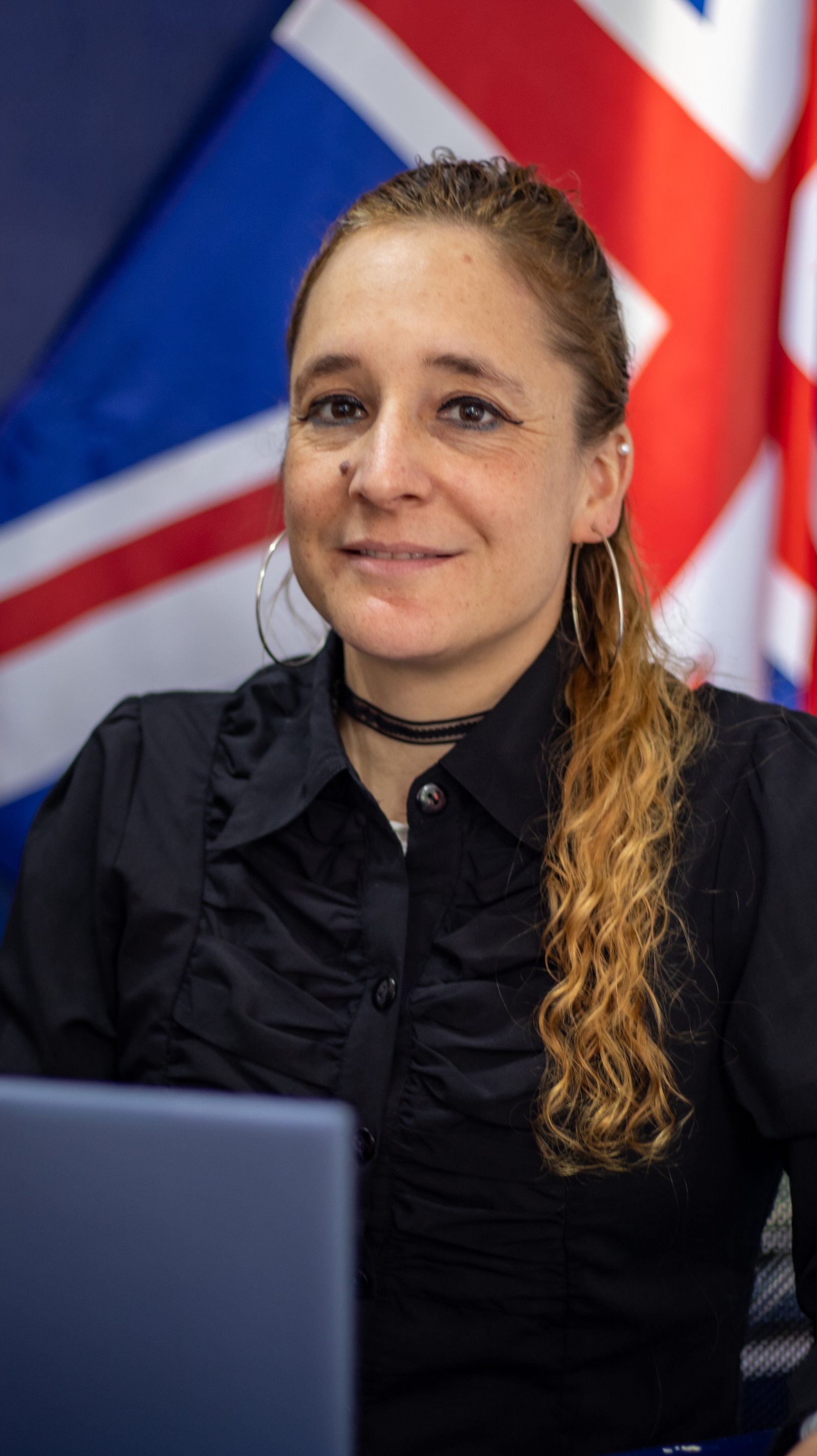 Jenny Leiting, Recepcionista en UKCenter Huauchinango